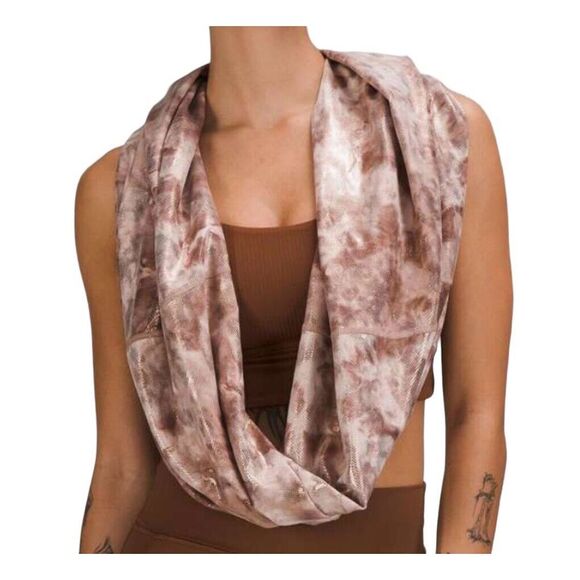 Lululemon Scarf‎ Customizable Snap Shine Rose GoldWomen's NWT$68
